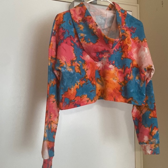 U2B Crop Top Sweater size M - Picture 2 of 5